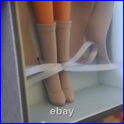 Lovetones 25 Collection Catwalk Meika Doll LE 60 Fashion Royalty Integrity Toys