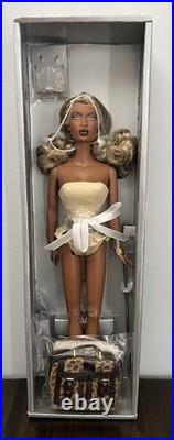 Luminescence Close Up Adele Makeda? Integrity Doll Fashion Royalty NRFB, Beauty