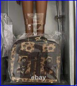 Luminescence Close Up Adele Makeda? Integrity Doll Fashion Royalty NRFB, Beauty