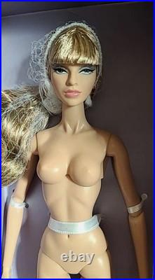 Mademoiselle Margaret Jolie with outfit social behavior only 400 world wide