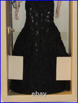 Merveilleuse Agnes Von Weiss NRFB 2017 Fashion Royalty La Femme Coll. LE 1225