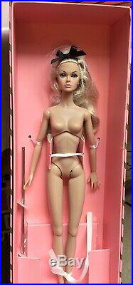 Misty Hollows Poppy Parker W Club Doll Integrity Nude Doll And Stand Only