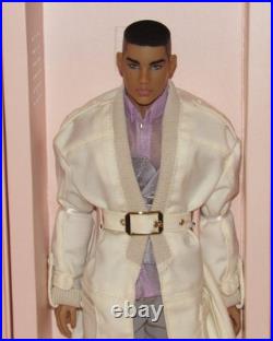 Monsieur Thiago Valente #82135 NRFB Integrity Toys Nu. Face Fashion Royalty Homme Monsieur Thiago Valente #82135 NRFB Integrity Toys Nu. Face Fashion Royalty Homme