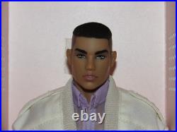 Monsieur Thiago Valente #82135 NRFB Integrity Toys Nu. Face Fashion Royalty Homme Monsieur Thiago Valente #82135 NRFB Integrity Toys Nu. Face Fashion Royalty Homme