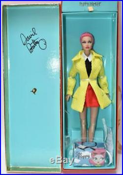NEW Integrity FR Signed CIAO POPPY PARKER Pink Hair Doll NRFB & Swimsuit