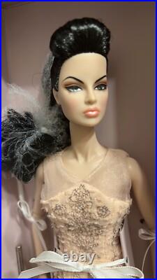 NRFB A Touch of Frost Eugenia Perrin Frost 2013 Fashion Royalty DOLL