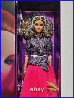 NRFB CARRY ON JANAY INDUSTRY Doll 12 Integrity Toys Fashion Royalty LEGENDARY