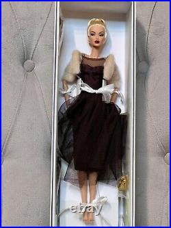 NRFB Evening in Montreal Victoire Roux Doll 2014 FR Integrity Toys