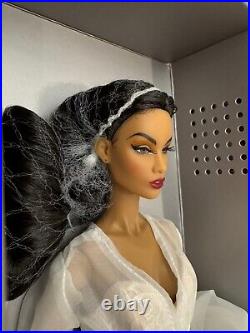 NRFB Integrity Toys Fashion Royalty Dawn In Bloom Isabella Alves Doll