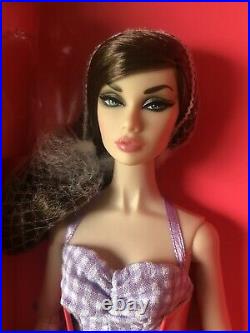 NRFB Integrity Toys Poppy Parker Beach Babe Basic Doll Fashion Royalty Doll