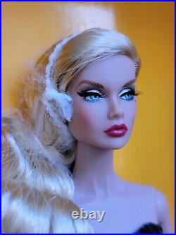 NRFB LOUNGE SIREN POPPY PARKER 12 doll Integrity Toys Fashion Royalty 2021 IFDC