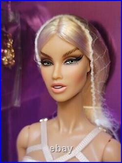 NRFB MIAMI GLAM KESENIA VALENTINOVA 12 doll Integrity Toys Fashion Royalty