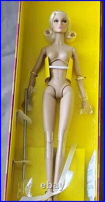 NUDE New Integrity Toys Poppy Parker Off We Go! London Look Fashion Doll