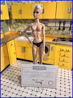 NUDEVERONIQUE PERRINPetite Robe Classique (NUIT) Doll