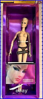 NUDEVERONIQUE PERRINPetite Robe Classique (NUIT) Doll