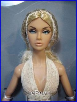 New 2018 IFDC Poppy Parker Souvenir Convention Doll NRFB SUMMER OF LOVE #2