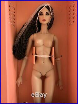 NuFace Unknown Source Lilith Blair NUDE W Club Integrity Toys FASHION ROYALTY