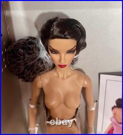 Nude Doll New-Integrity Toys Enamorada NATALIA FATALE Fashion Royalty W Club