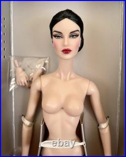 Nude Doll New- Such A Gem Dania Zarr #91516 Fashion Royalty Integrity Toys Extra