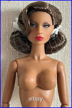 Nude Lady Aurelia Grey From Opera On 5th E59th St 12 Fashion Royalty Doll