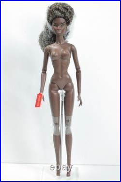Nyasha Lauder Succession Nude With Stand & Coa Never Displayed Integrity Toys