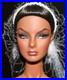 Ocean-Drive-12-5-Agnes-Von-Weiss-Fashion-Royalty-2019-W-Club-Box-Stand-Cert-01-cj