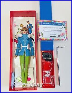 POPPY PARKER Doll Mystery SKI Date DOLL FASHION ROYALTY- Not Complete