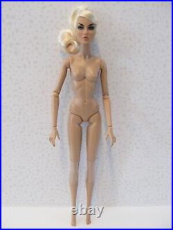PRETTY RECKLESS RAYNA AHMADI NUDE WITH STAND & COA NuFACE FASHION ROYALTY