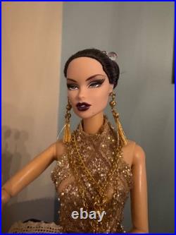Pale Fire Vanessa Perrin Fashion Royalty Doll Used By Jason Wu Pale Fire Vanessa Perrin Fashion Royalty Doll Used By Jason Wu