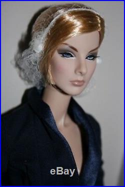 Perfectly Suited Giselle Dressed Doll Convention Exclusive NRFB
