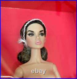 Pink Of Perfection Poppy Parker NUDE Doll withXtra Legs Integrity Fashion Royalty Pink Of Perfection Poppy Parker NUDE Doll withXtra Legs Integrity Fashion Royalty