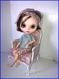 Playscale 1/6 scale doll chair for doll Barbie Fashion Royalty Blythe Icy BJD
