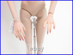 Poeme D'amour Vanessa Perrin Nude With Stand Coa Flat Feet & Hands Integrity