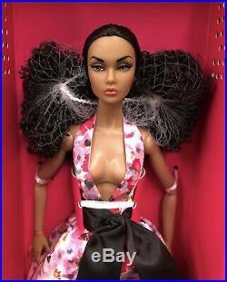Poppy Parker Gardens of Versailles Integrity Toys 2019 Convention Doll NRFB