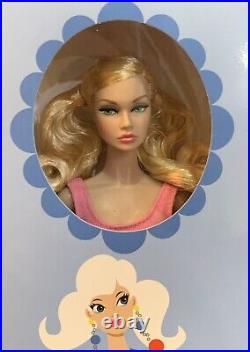 Poppy Parker Groovy style lab Doll Integrity toys convention