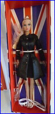 Poppy Parker Integrity Doll Friday Night Frug 2017 Swinging London Collection