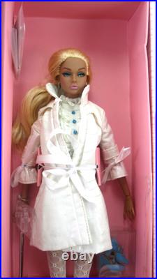 Poppy Parker Integrity Toys Fashion Royalty 2012 Sweet Confection Dressed Doll