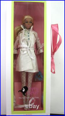 Poppy Parker Integrity Toys Fashion Royalty 2012 Sweet Confection Dressed Doll