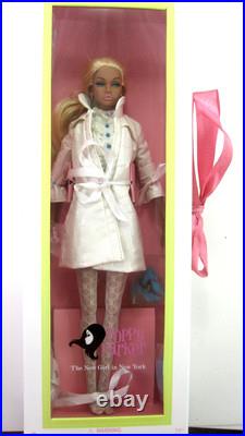 Poppy Parker Integrity Toys Fashion Royalty 2012 Sweet Confection Dressed Doll