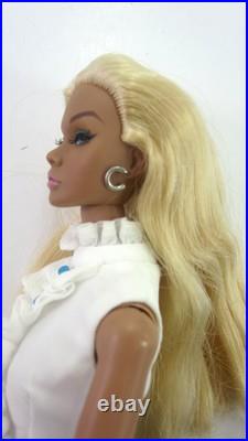 Poppy Parker Integrity Toys Fashion Royalty 2012 Sweet Confection Dressed Doll