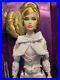 Poppy-Parker-Lovely-in-Lilac-Integrity-Toys-2020-Convention-NRFB-01-mzmb