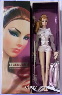 Poppy Parker Lovely in Lilac NRFB Doll 2020 Legendary Convention exclusive FR IT