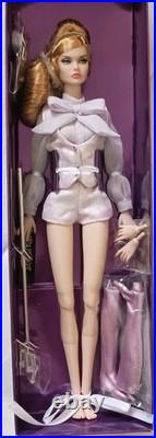 Poppy Parker Lovely in Lilac NRFB Doll 2020 Legendary Convention exclusive FR IT