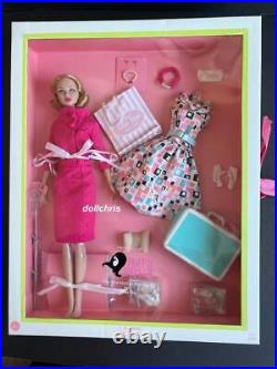 Poppy Parker She's Arrived 2010 Doll Gift Set She has RARE NRFB Fashion Royalty