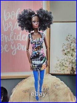Primary Subject Giselle Diefendorf Outfit Fashion Royalty NuFace Integrity Toys