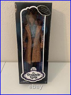 Reese The Dynamite Girls Fashion Royalty Doll 2008 Integrity Toys 66007 NRFB