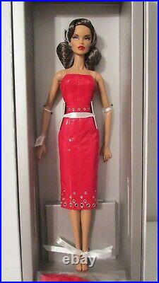 Retro Dimensional Vanessa Perrin Dressed Doll FR Collection Retrofuture NRFB