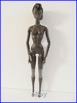 Retrofuture Neo Look Adele Makeda Nude With Stand & Coa Integrity Toys Nubian