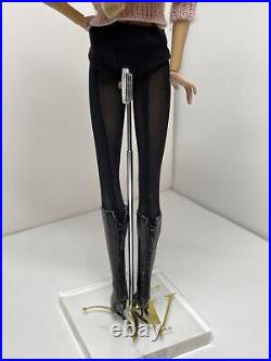 SHINE VERONIQUE12 Integrity Fashion Royalty Doll2006 #91131 Redressed