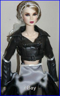 Smoke and Mirrors Lilith Dressed Doll 2017 NU Face W Club Exclusive NRFB